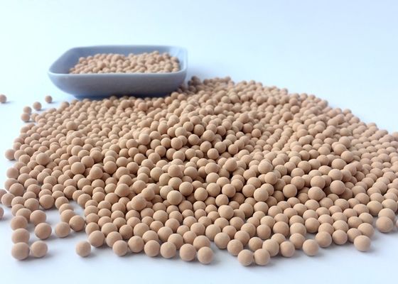 품질  Cylindrical Shape 13X Molecular Sieve Desiccant 2 - 3mm Pore Size 공장