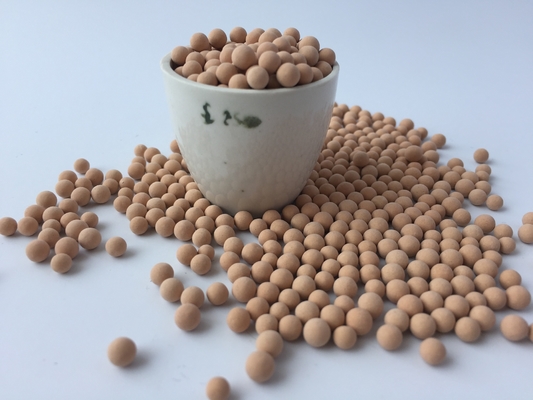 품질  1.6-2.5mm 4A Molecular Sieve Desiccant Granular  With 85N Compressive Strength 공장