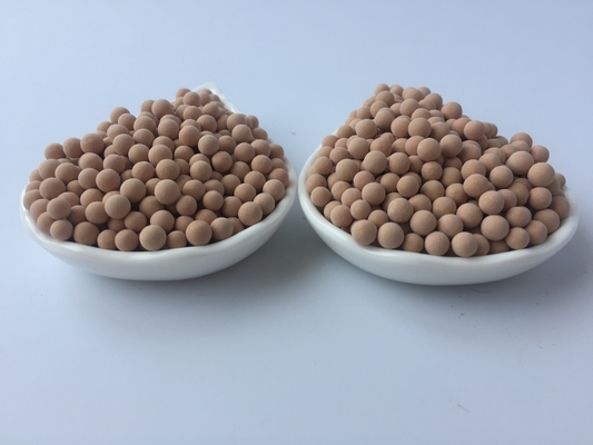 품질  13X Molecular Sieve Desiccant PH Value 6-8 Particle Size 3.0mm -5.0mm 공장